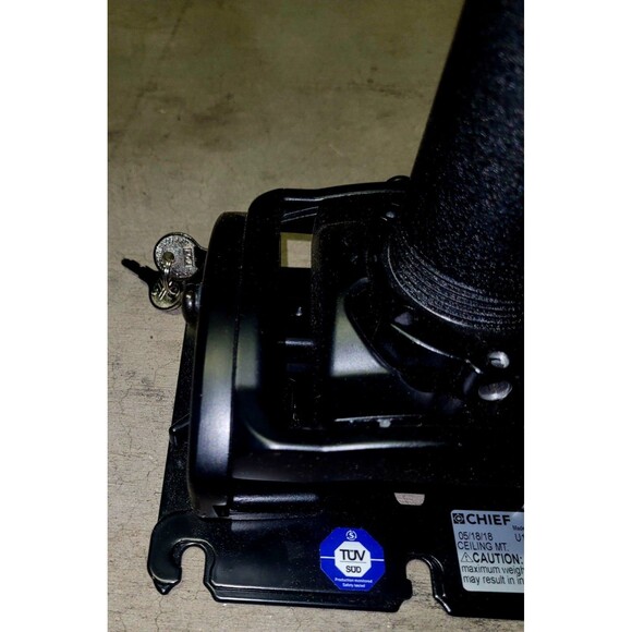 Chief RPMA000 Projector Mount w/ CMS012018 12"-18" inch pole Home Theater - Picture 5 of 5